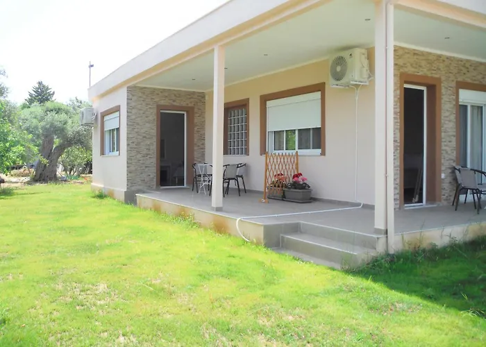 Bright Sea 度假居